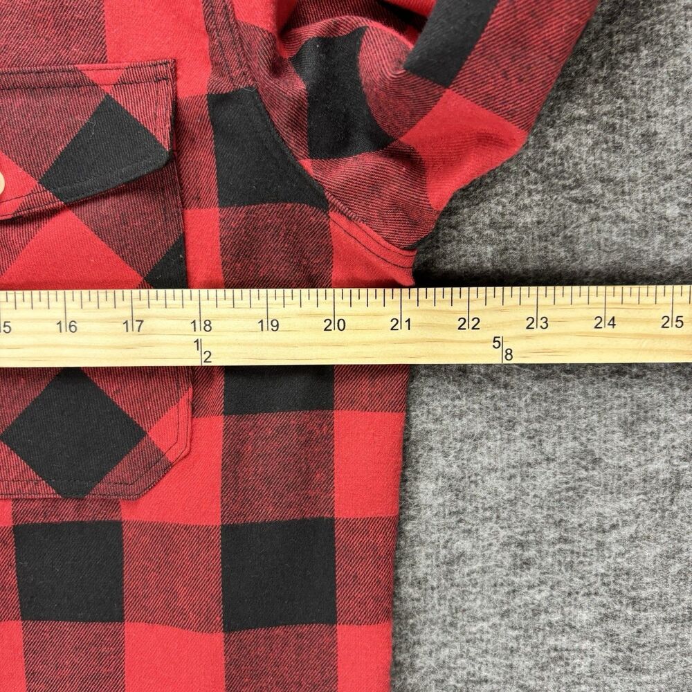 Men’s Buffalo Plaid Flannel Shirt Medium Red Black Button Front Long Sleeve View 3
